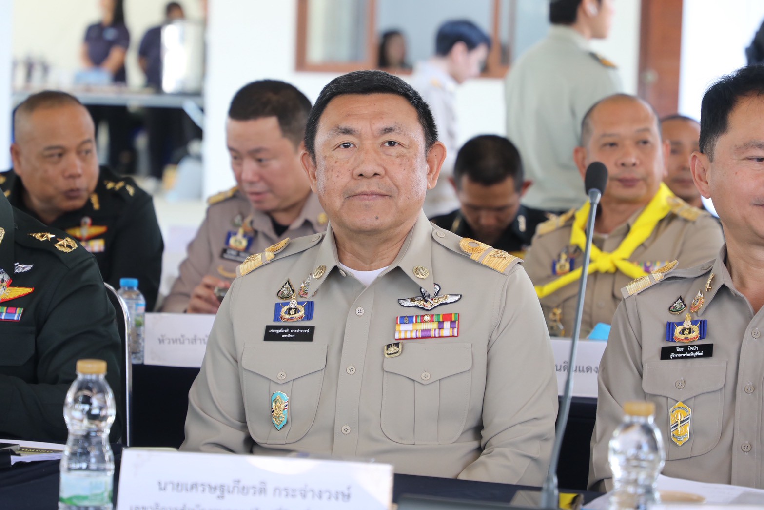 title - ส.ป.ก. เข้าร่วมพิธีเปิดสำนักงานฯ พร้อมมอบเอกสารสิทธิ์ การใช้ประโยชน์ที่ดิน (ส.ป.ก.) และประชุมการติดตามการดำเนินงานตามแผนปฏิบัติการพัฒนาพื้นที่สถานีวิจัยการเกษตรและพัฒนาโครงการหลวงโนนดินแดง ณ จังหวัดบุรีรัมย์